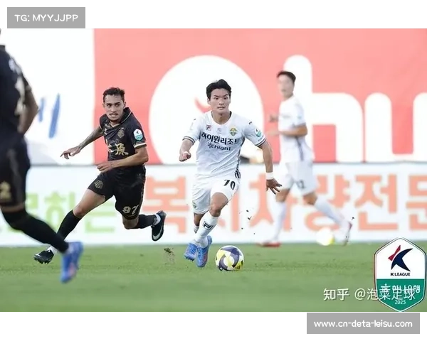 韩足联赛保级战现争议判罚,VAR介入取消进球引热议 韩足联赛保级战现争议判罚,VAR介入取消进球引热议