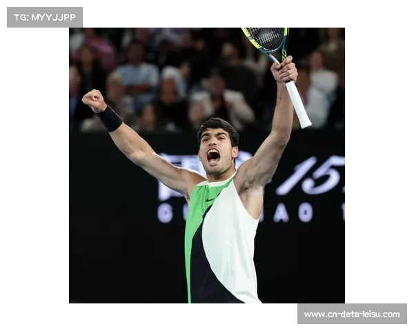 阿尔卡拉斯首夺澳网男单冠军，成就最年轻“全满贯”